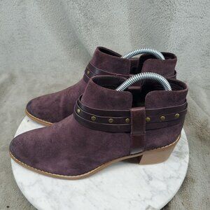 Clarks Shoes Womens Size 8 Aubergine Purple Suede Breccan Shine Ankle Boots